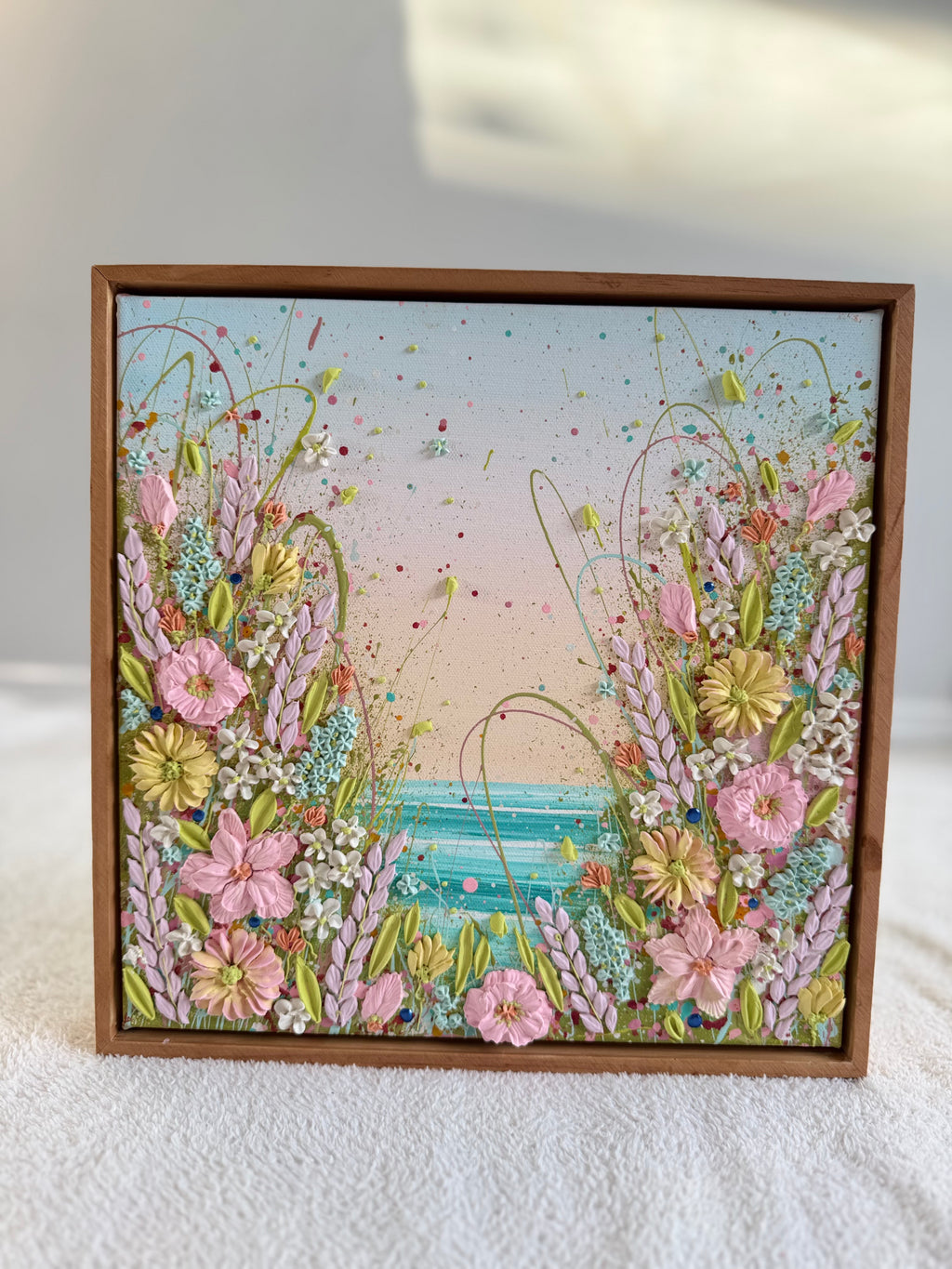 Between stillness 30x30cm framed