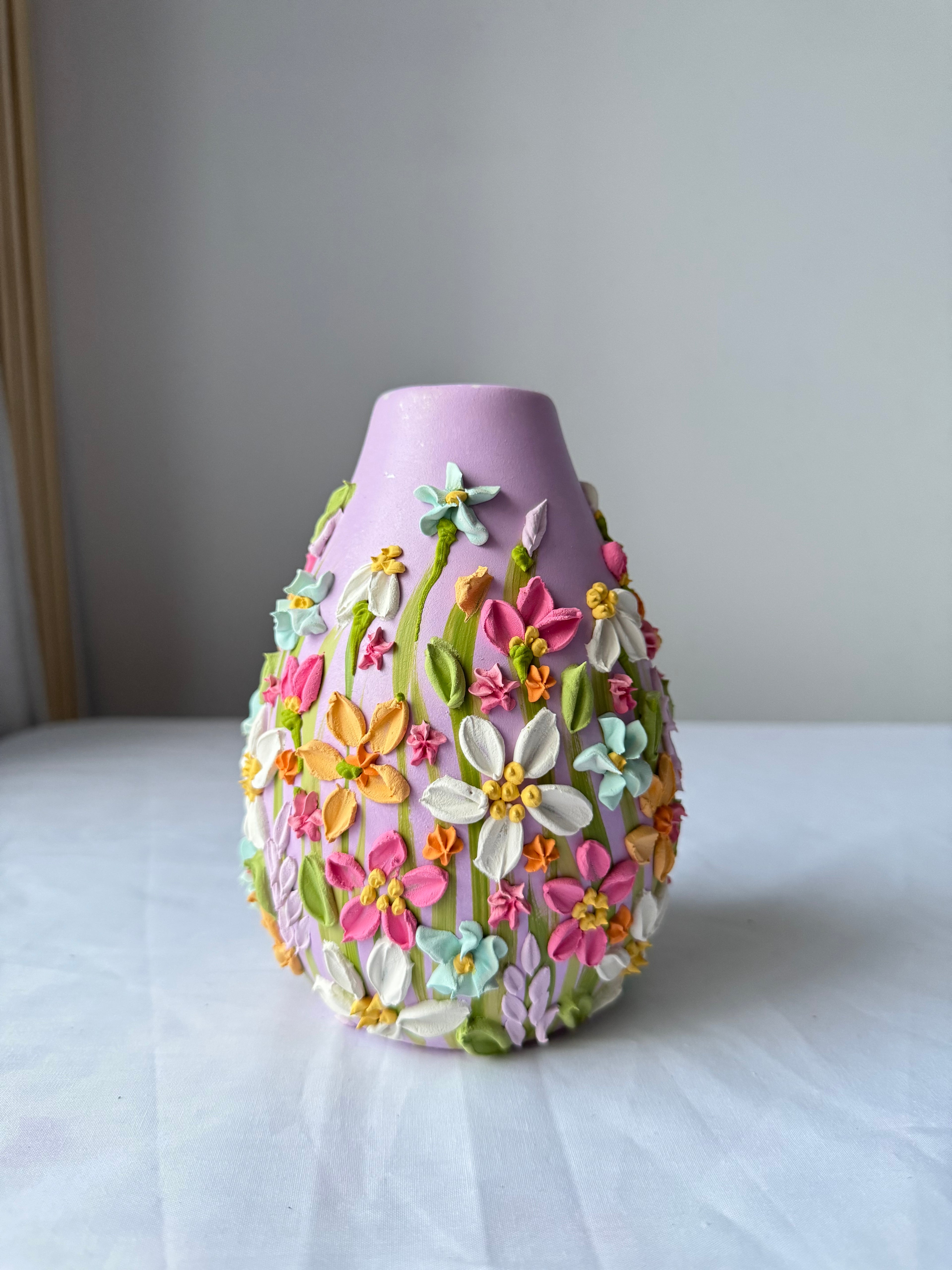 Minis collection ceramic vase 15cm height 037