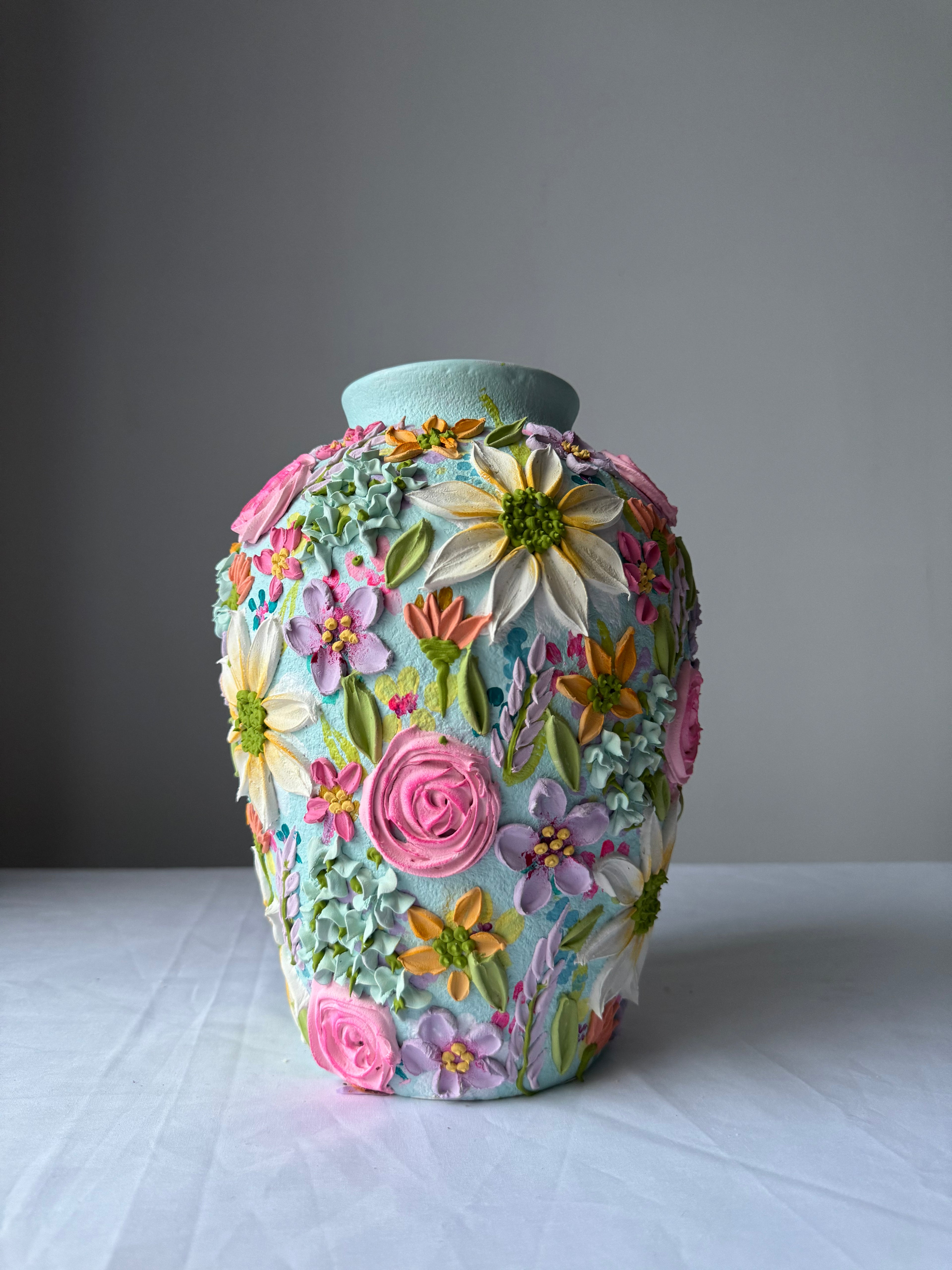 Minis collection stoneware vase 26cm height 035