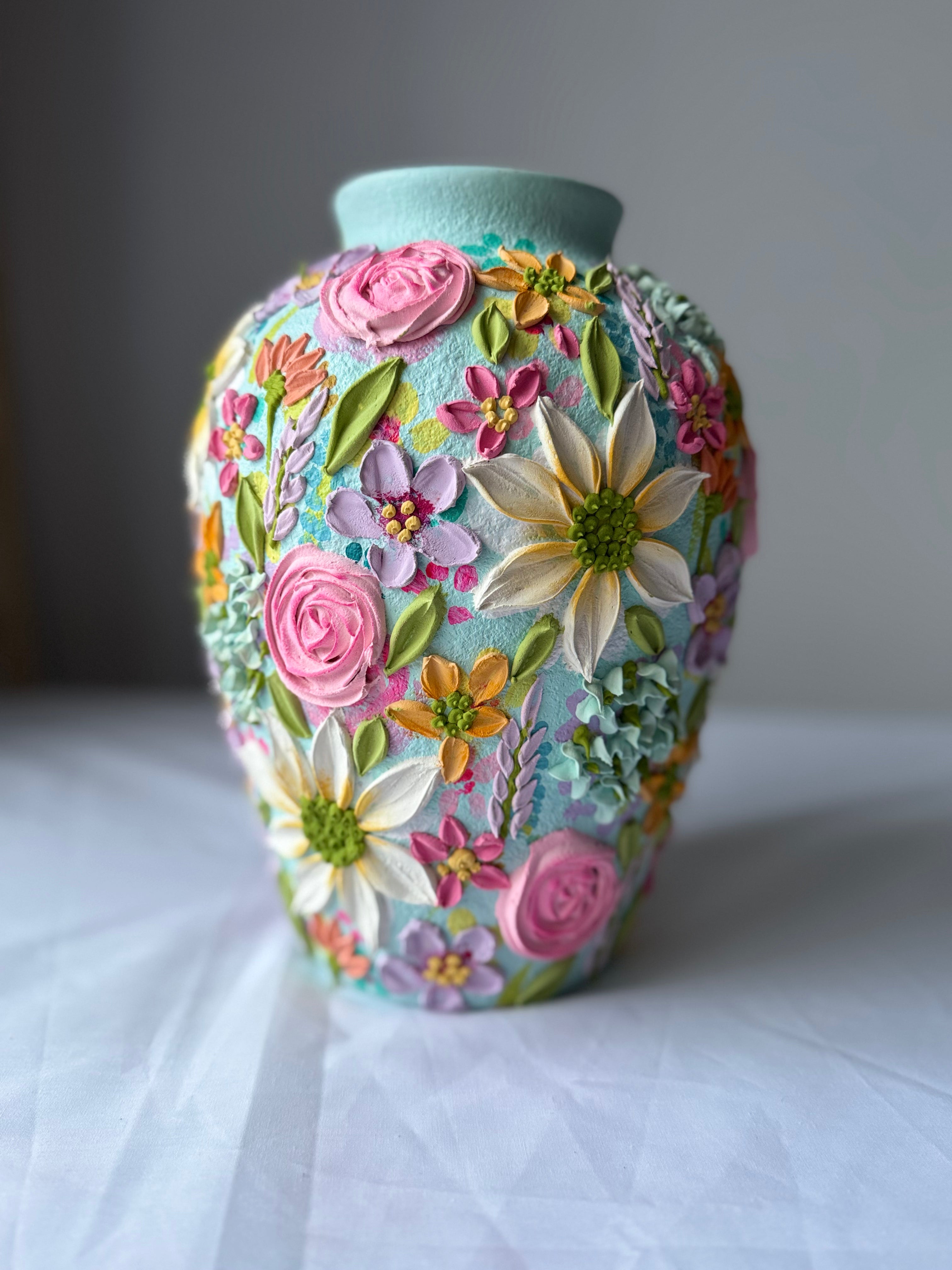 Minis collection stoneware vase 26cm height 035